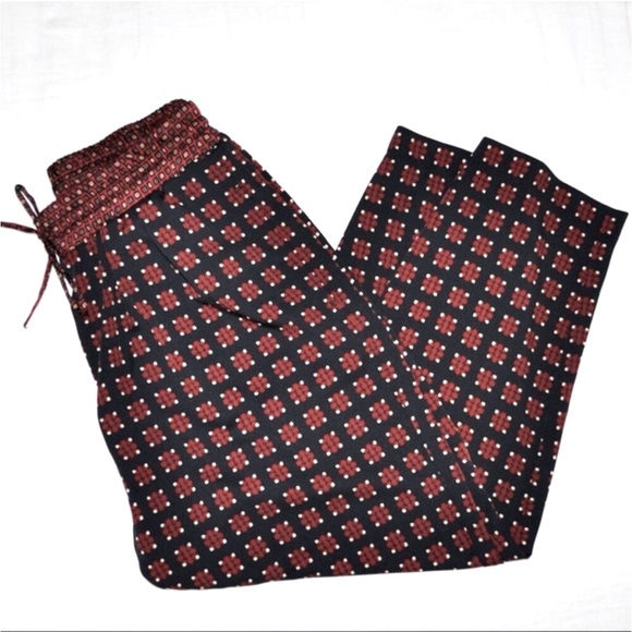 Zara Tapered Leg Patterned Pajama-Style Pant - Picture 1 of 5